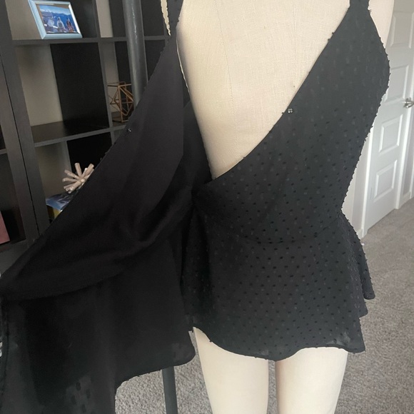NWT loft wrap tank - Picture 5 of 7
